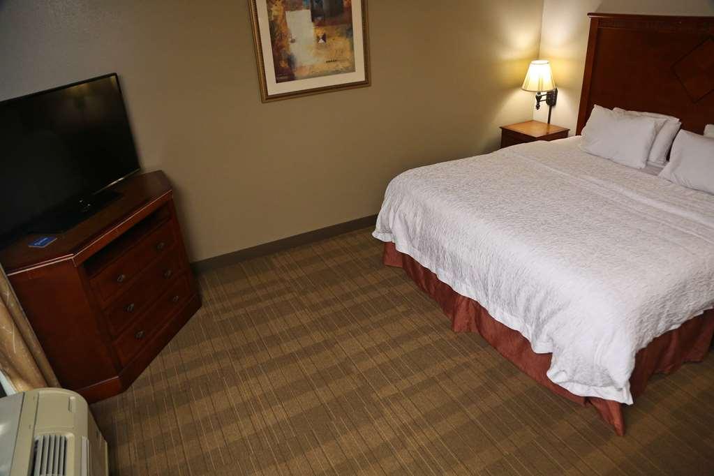 Hampton Inn&Suites Jennings Ruang foto